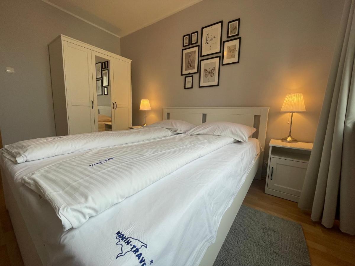 Wolin-Travel Apartament Dom Przy Parku Misdroy Exterior foto